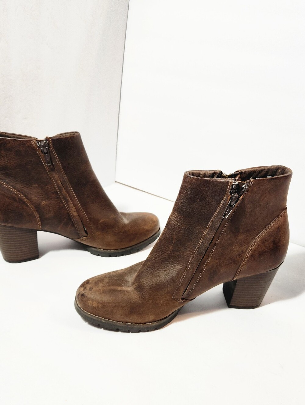 Clarks Leather Boots Brown Ankle Heel - Picture 6 of 8